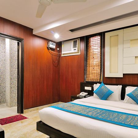 Hotel Gold Star Inn - Paharganj New Delhi Exteriör bild