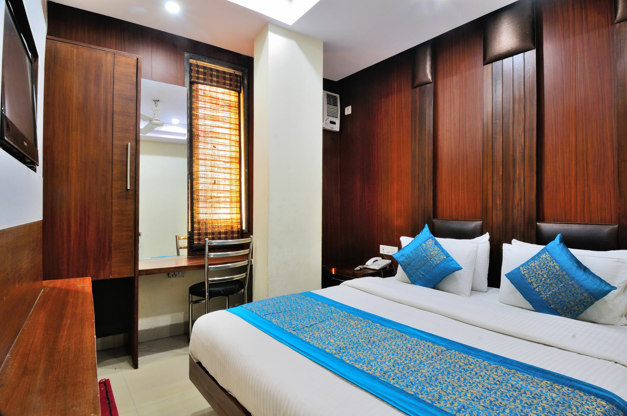 Hotel Gold Star Inn - Paharganj New Delhi Exteriör bild